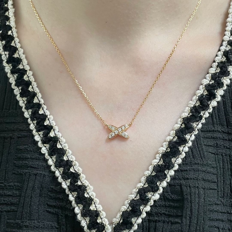 CHAUMET